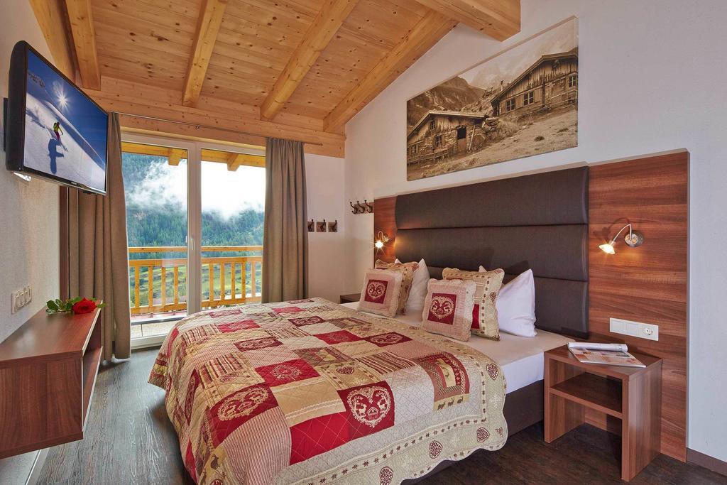 Alpen Diamond Penthouse & Apartment Solden Room photo